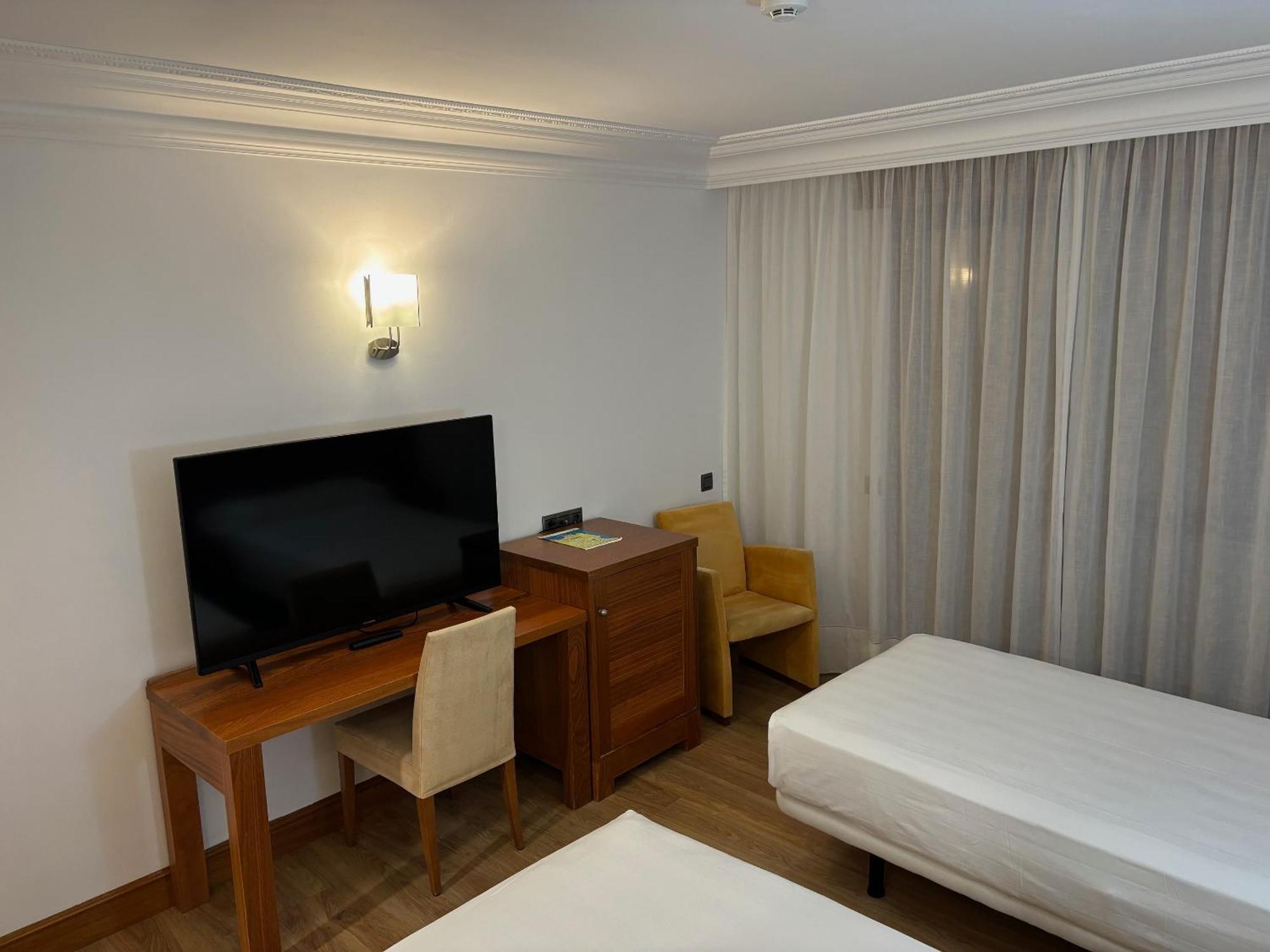 Gran Hotel Liber & Spa Playa Golf Ноха Екстер'єр фото