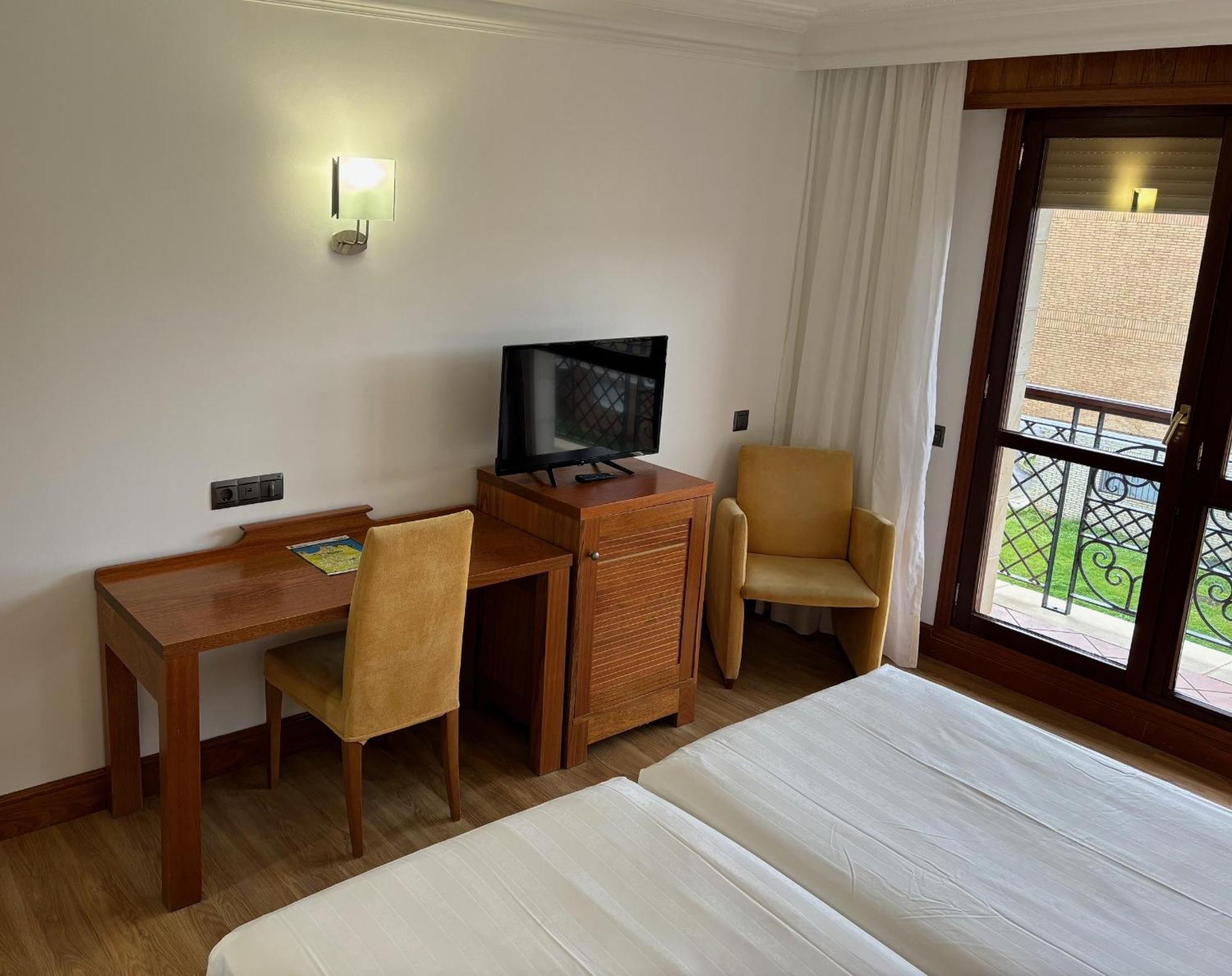 Gran Hotel Liber & Spa Playa Golf Ноха Екстер'єр фото
